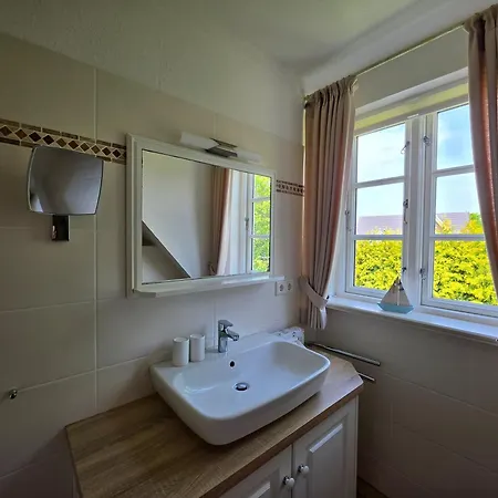 Сasa de vacaciones Haus Sanskiin 1 *